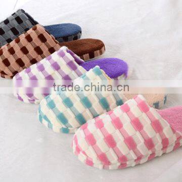 Fashion Promotional Plush Women Fancy Slippers on Sale Grid Slippers photo-3