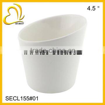 4.5" PURE WHITE PLASTIC VEGETABLES ROUND BOWL; ROUND BOWL