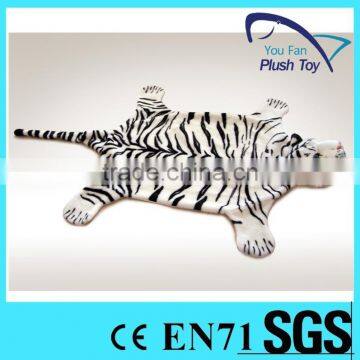LIFELIKE PLUSH TIGER RUG photo-4