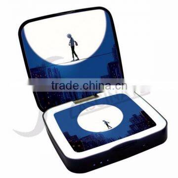 Square traveling 5X magnifying 3000mAh power bank with mirror