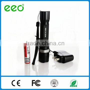 Three-speed police zoomable rechargeable LEDpolice flashlight with light stick