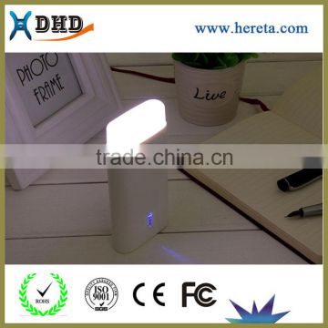 Portable 3USB output power bank with fluorescent lamp