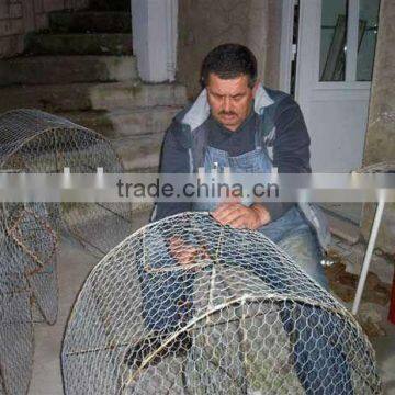 lobster trap/fishing wire netting