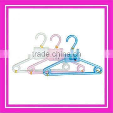 plastic used clothes hangers