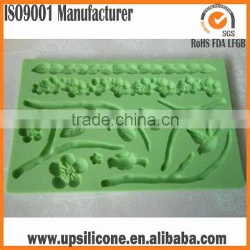 Food Grade Flower Shape Silicone Cupcake Mold Flower Silicone Muffin Mold Silicone Baking Molds photo-6