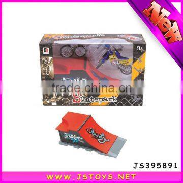 Finger Toys Mini Plastic Moto With Skatepark photo-6