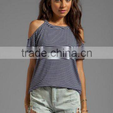 open shoulders stripe tee