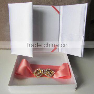 Newest Customized Fancy Silk Wedding Invitation photo-3