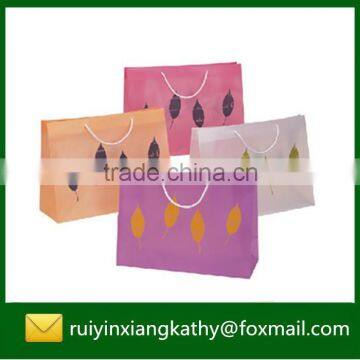 Delicate PP Custom Printing Birthday Gift Packaging Bag photo-2
