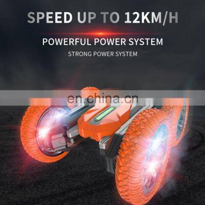 GD99 RC Auto Elektrik mit Gravitationssensoruhr, 360-Stunt-Zyklus-Auto mit modularer Batterie photo-2