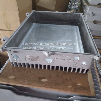 High quality  high precision  lamp  light radiator mould