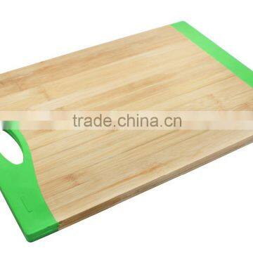 bamboo cutting board with silicone boarder                        
                                                Quality Choice