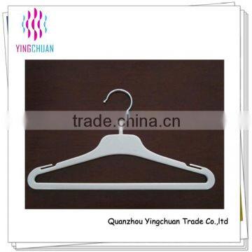 New Design Non Slip Clothes Plastic Hanger