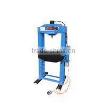 Pneumatic-hydraulic shop press 60t