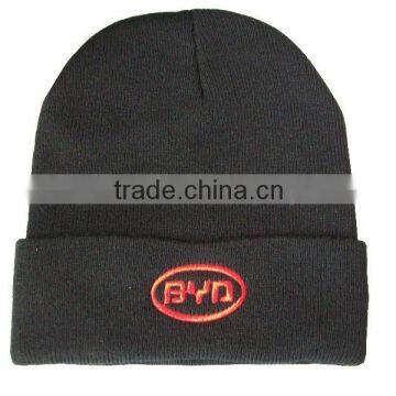 Wholesale custom embroidered plain black beanie with custom tags