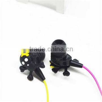 High quality skull shape earphone wholesale custom be accepted