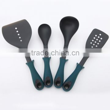 2015 Eco -freidly hot sale product nylon kitchen utensil