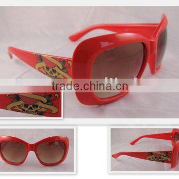 Tattoo sunglasses