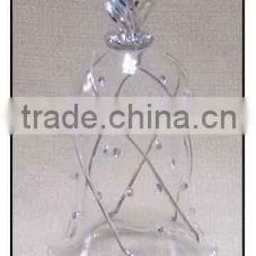 Decorative Clear and Diamond Glass Bell with Sliver Top