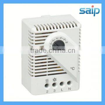 2013 New designed automatic humidistat control dehumidifier low price