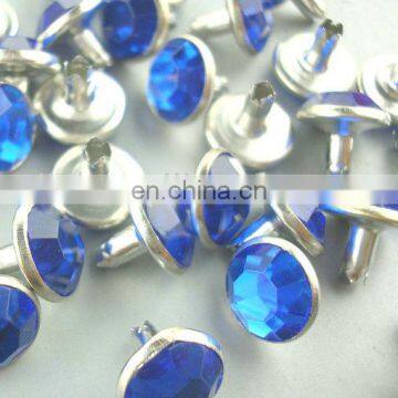 rhinestone rivet