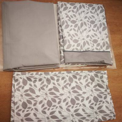 Bedsheet Set Full Solid Red White