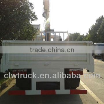 Dongfeng FRK 2.5 ton small truck with Hydraulic cargo crane