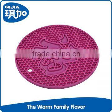 Easy cleaning custom plastic round 3d placemats