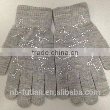 magic glove with diamante on palm