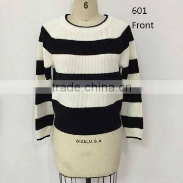Ladies Fall/Winter 2016 White & Black Stripe Handflat Machine Garment photo-2