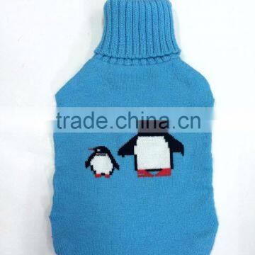 2015 new design embroidery cute penguin knitted hot water bottle cover