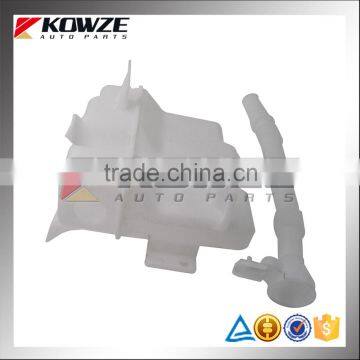 Auto Parts Windshield Washer Tank For Mitsubishi DELICA CV4W Outlander CW4W CW5W CW6W CW8W 8260A094 photo-3