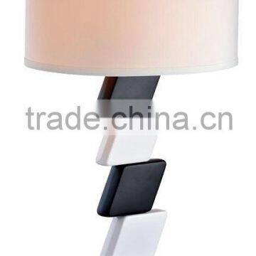 2015 hot sell unique table lamp color matching hotel table lamp