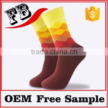 vivid colorful woman red and yellow knitting cotton socks-men socks suppliers in yiwu