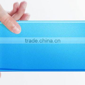 Universal Rechargeable 4000mah power bank travel charger