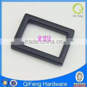 Q-1013 Bag Buckle Wholesale in Bulk Black Color Square Shape