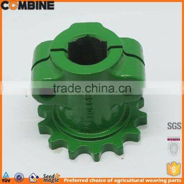 High quality roller chain sprocket AN103656 to replace John Deere parts