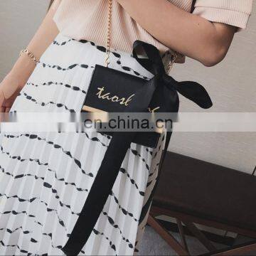 New Magnetic Buckle Small Square Bag Bow Knot Single Shoulder Bag photo-3