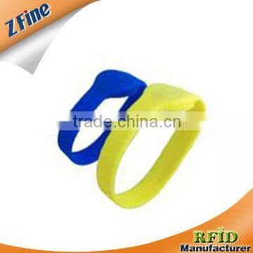 NFC/RFID smart id card wristband