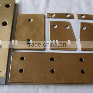 Sliding plate for tyre segmented mold