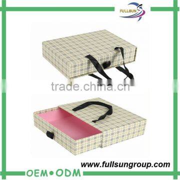 Wholesale custom fashion luxury foldable paper white cardboard shoe box