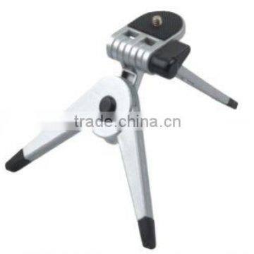 Mini tripod