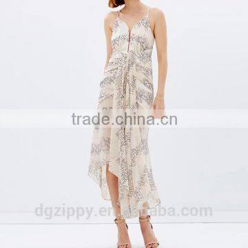 New Waterfall Chiffon Fabrication V-Neckline Cocktail Dress Design photo-4