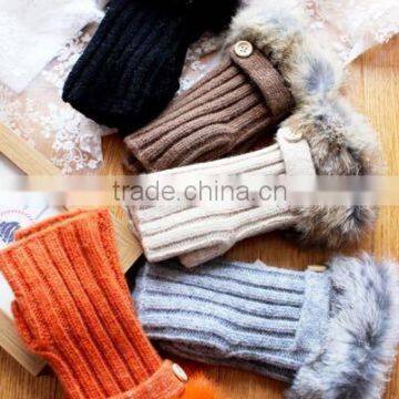 Wholesale Top Quality Knitted Wool Gloves with Rabbit Fur Trim for Women