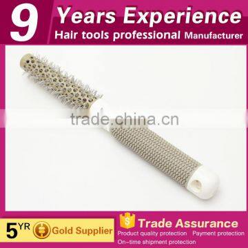 Wholesale Salon Care Ceramic Round Plastic Hair Brush photo-3