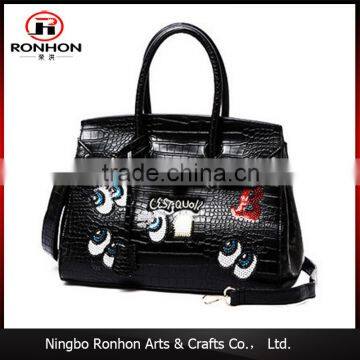 2016 Most popular lady embroidery handbag leather bag