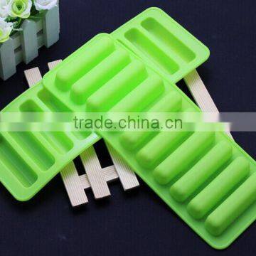 Hot Selling in Summer Silicone Bar Shaped Ice Cube Tray