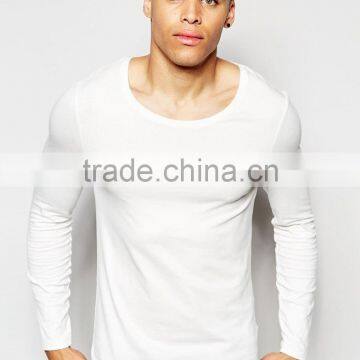 Tight Fit T-Shirt photo-2