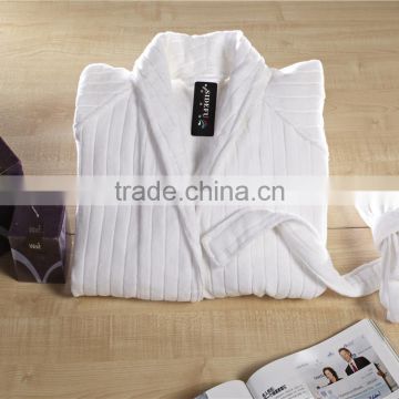 Customized White Shawl Collar Luxury Star Hotel Stripe Velour Bathrobe