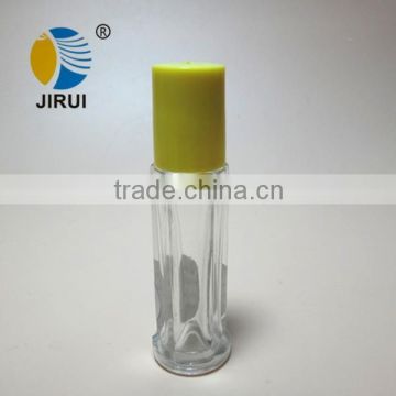 glass roll on bottle with glass ball